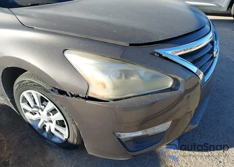 2015 Nissan Altima 2.5 S z USA, uszkodzony, nr VIN 1N4AL3AP2FC480371